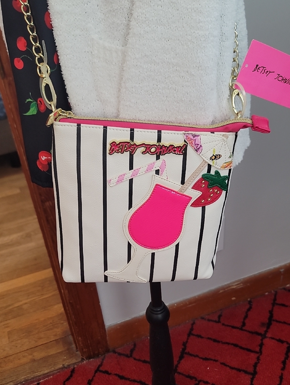 NWT Betsey Johnson White Black Stripe Crossbody with Pink Cocktail Appliqué